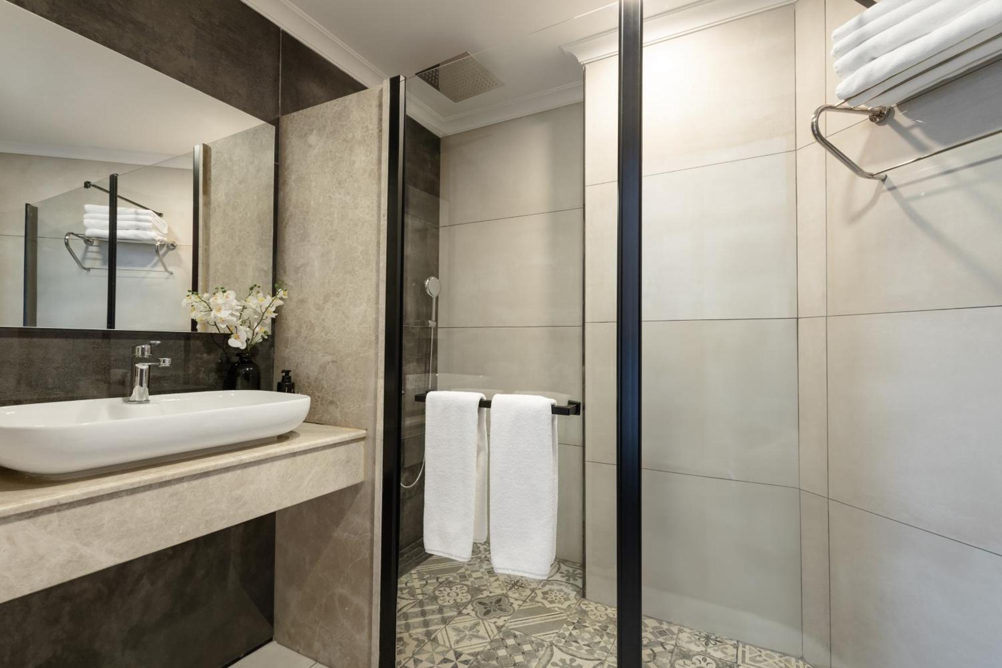 Lilium Hotel & Suites บูร์ซา ภายนอก รูปภาพ